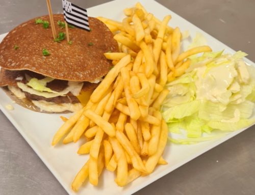 Dans un restaurant à Guichen : une variété de galettes à savourer